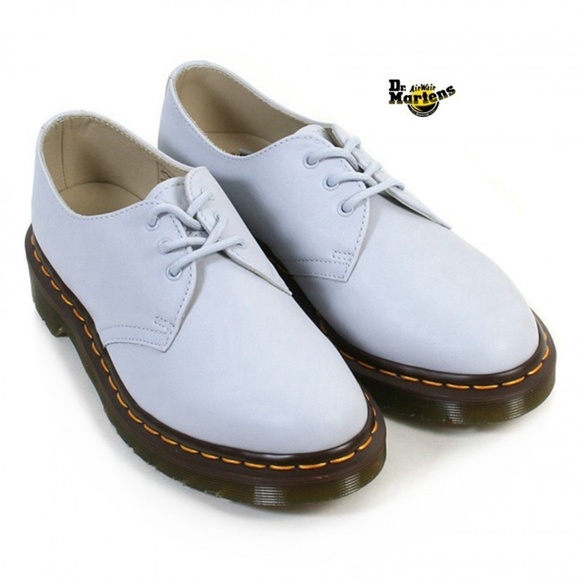 dr martens virginia blue moon